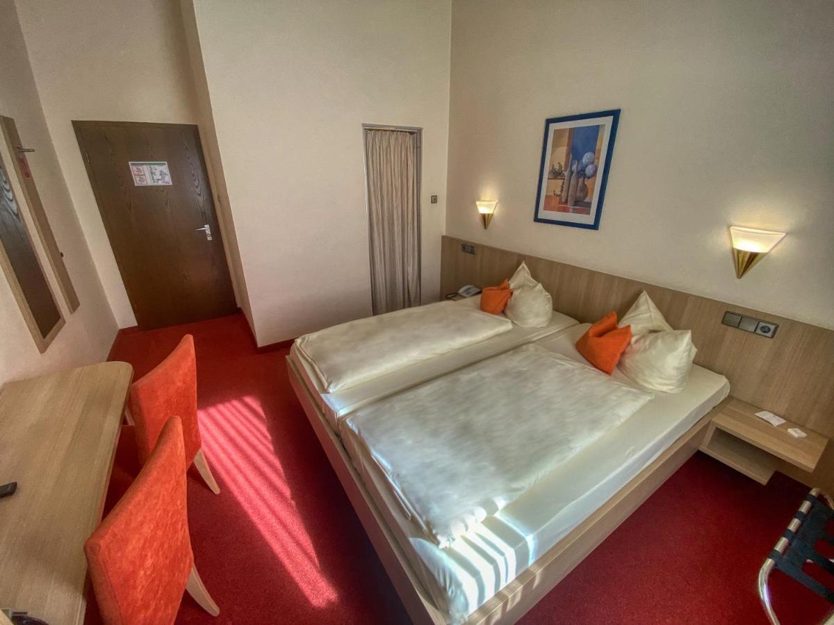 City Partner Hotel Berliner Hof Карлсруе Екстер'єр фото